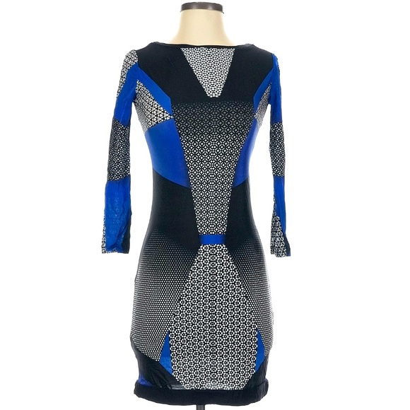 BCBGMAXAZRIA mini cocktail dress graphic print, size XS - Picture 1 of 12